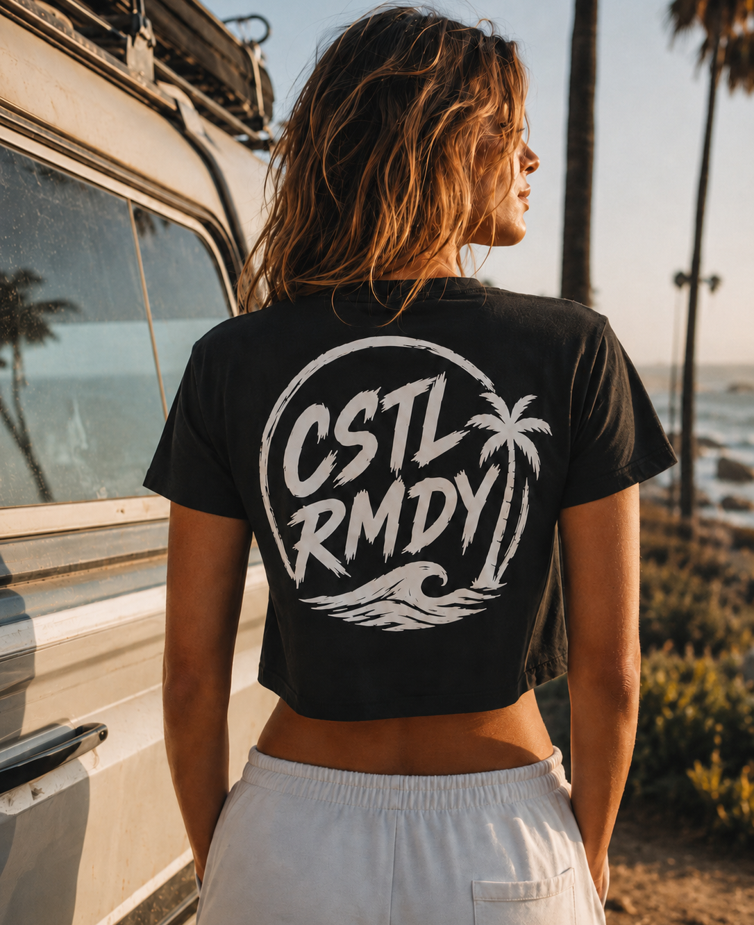 Logo Ladies Black Crop